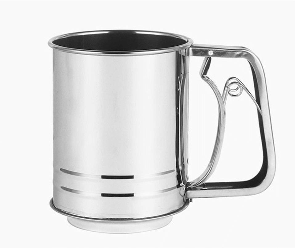 נפה קפיץ משולשת לקמח נירוסטה 9.5 ס"מ