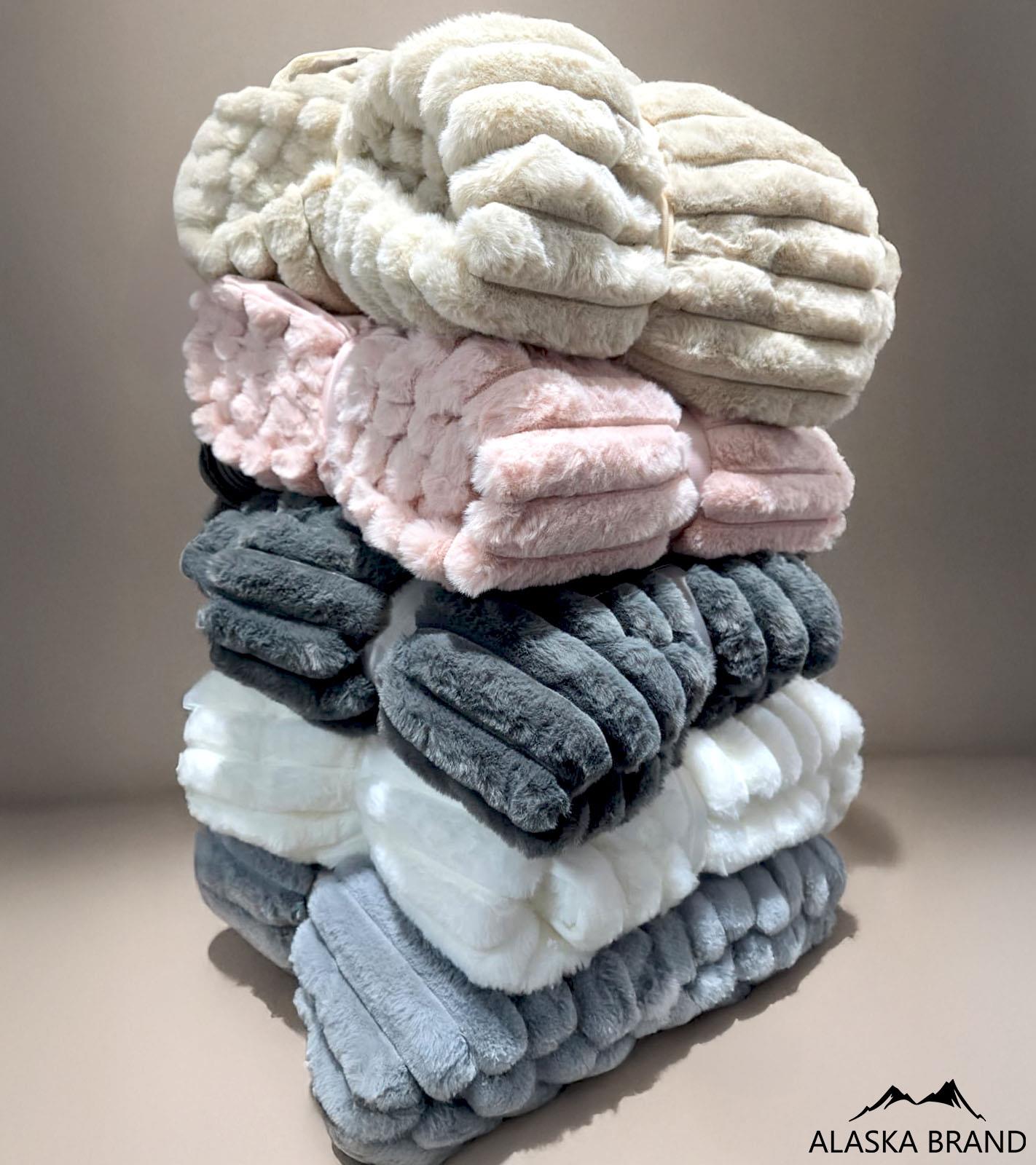 שמיכת החלומות! דו צדדית מפנקת דגם - מינק עדי | מבחר צבעים * זוגי במלאי בלבד *