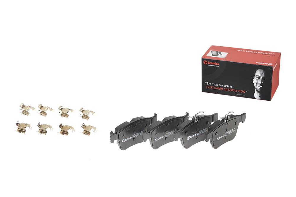 סט רפידות בלם אחורי לפולקסווגן גולף מבית Brembo