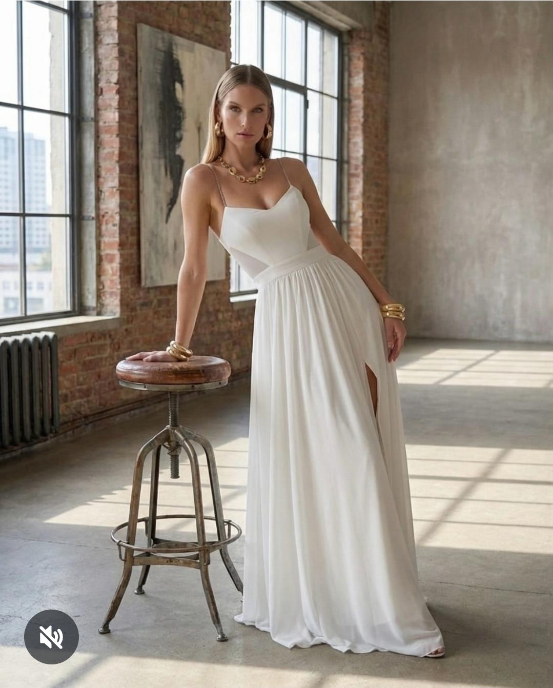 שמלת אביבית