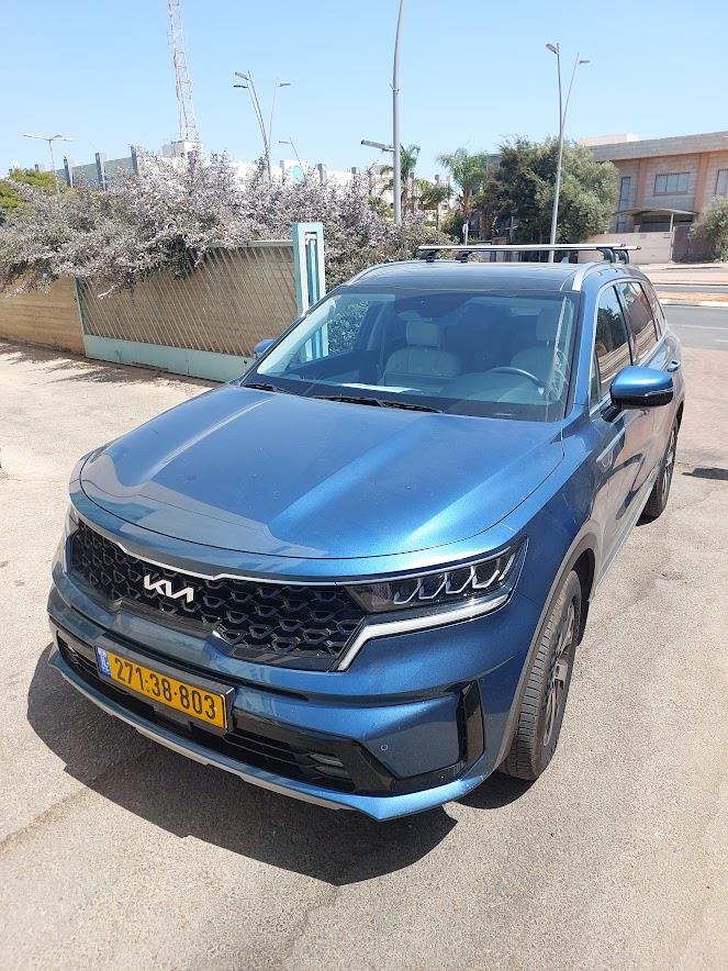 קייה סורנטו 2022 SORENTO KIA גגון אלומינים עם מנעולים פסי רוחב מודל 2022 קמפינג לייף