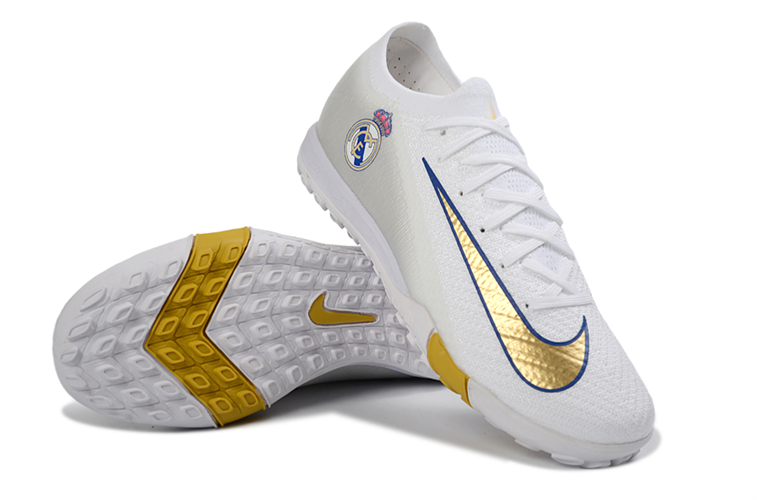 נעלי קטרגל ריאל מדריד Nike X Real Madrid