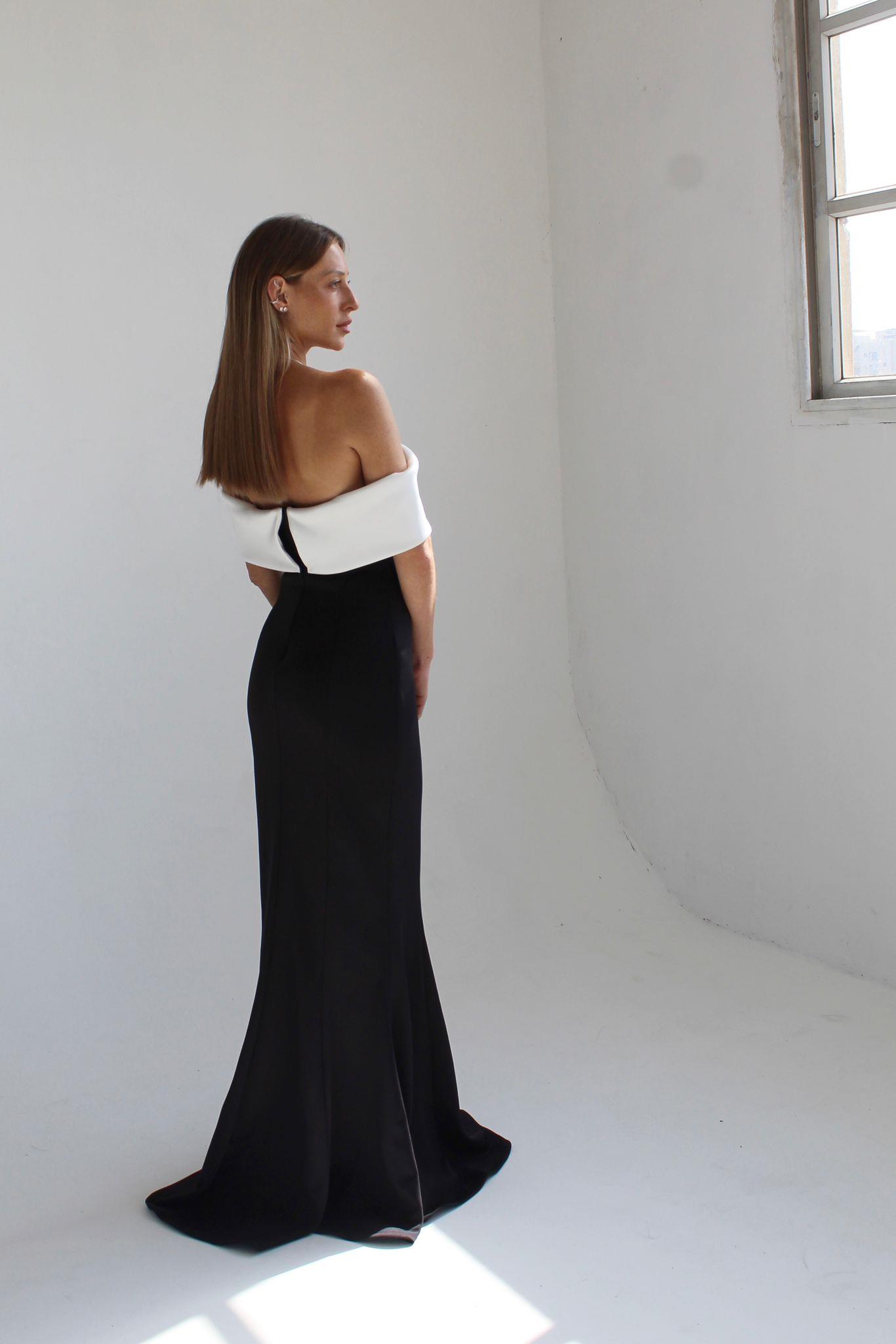 שמלת סקרלט שמלת סקרלט