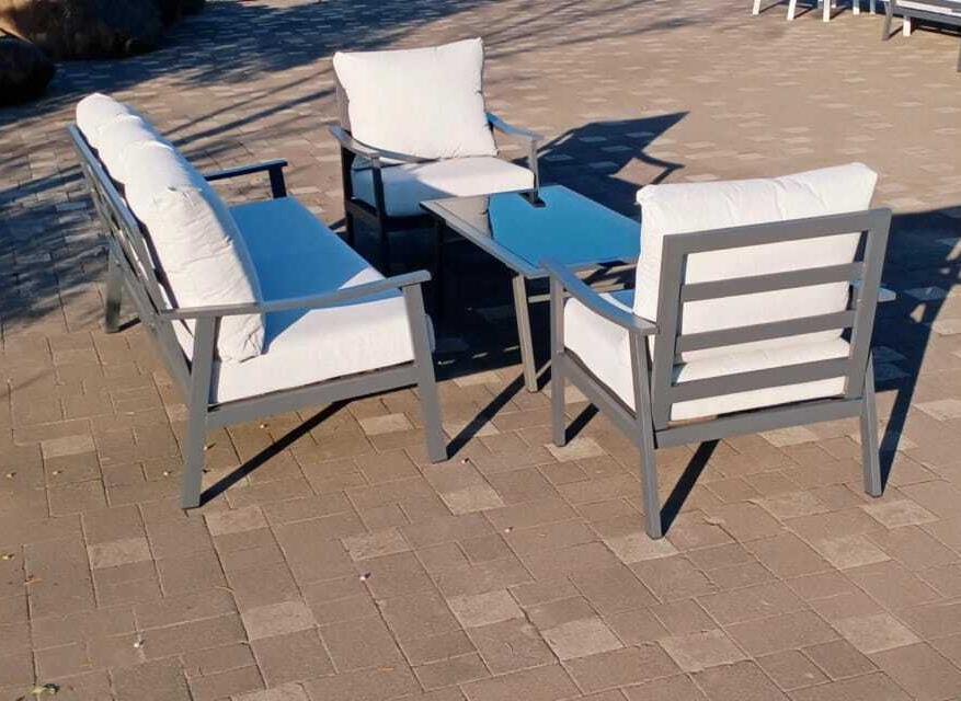 מערכת ישיבה אלומיניום לגינה ולמרפסת דגם גוי תלת צבע פחם*אחרון מתצוגה*