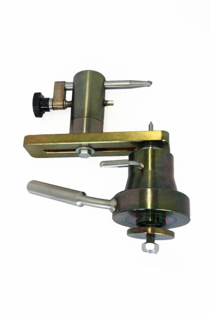 מתקן לעשית כדורי עץ מתקן לעשית כדורי עץ