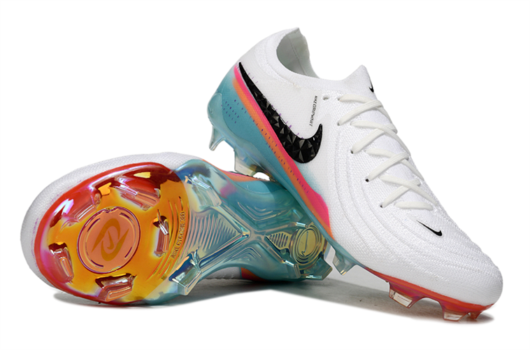 נעלי כדורגל NIKE PHANTOM LUNA ELITE לבן תכלת
