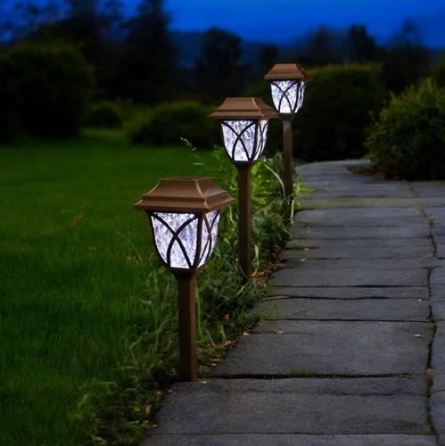 4 פנסים סולאריים דקורטיביים לגינה
