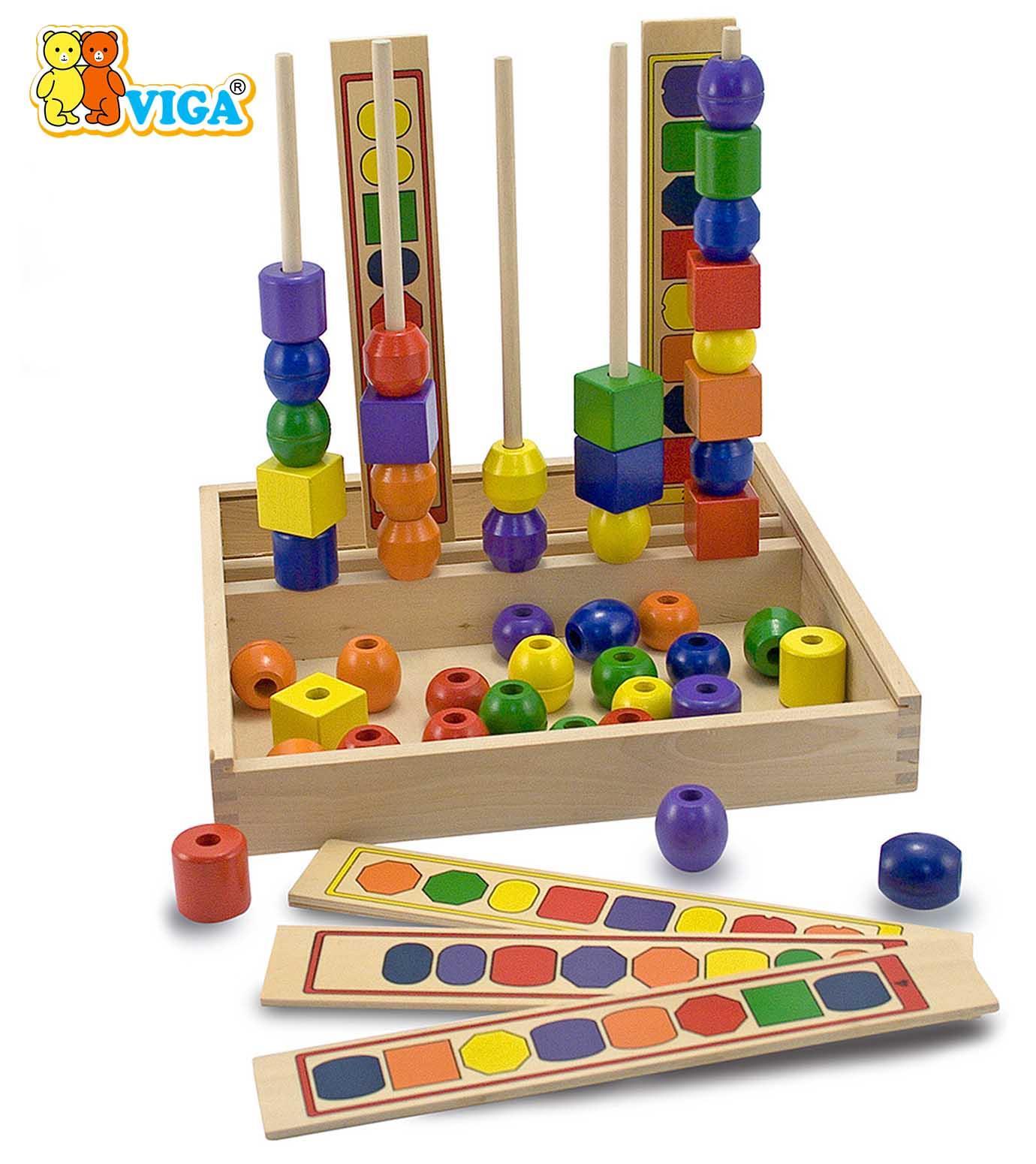 השחלת חרוזים לפי דגם מעץ