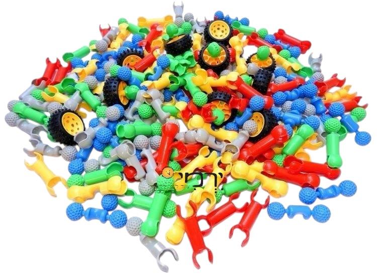 הרכבת תופסנים + גלגלים במיכל