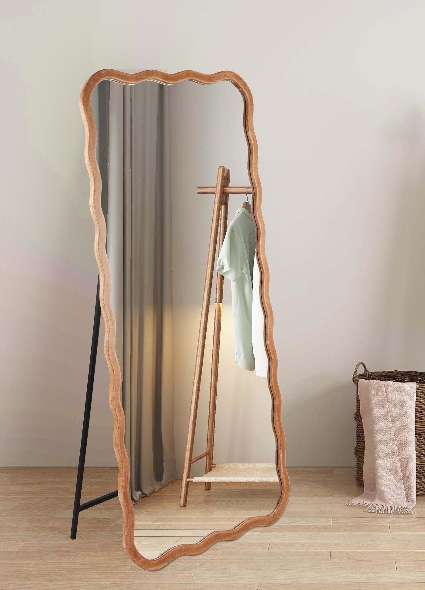 מראה דגם גל