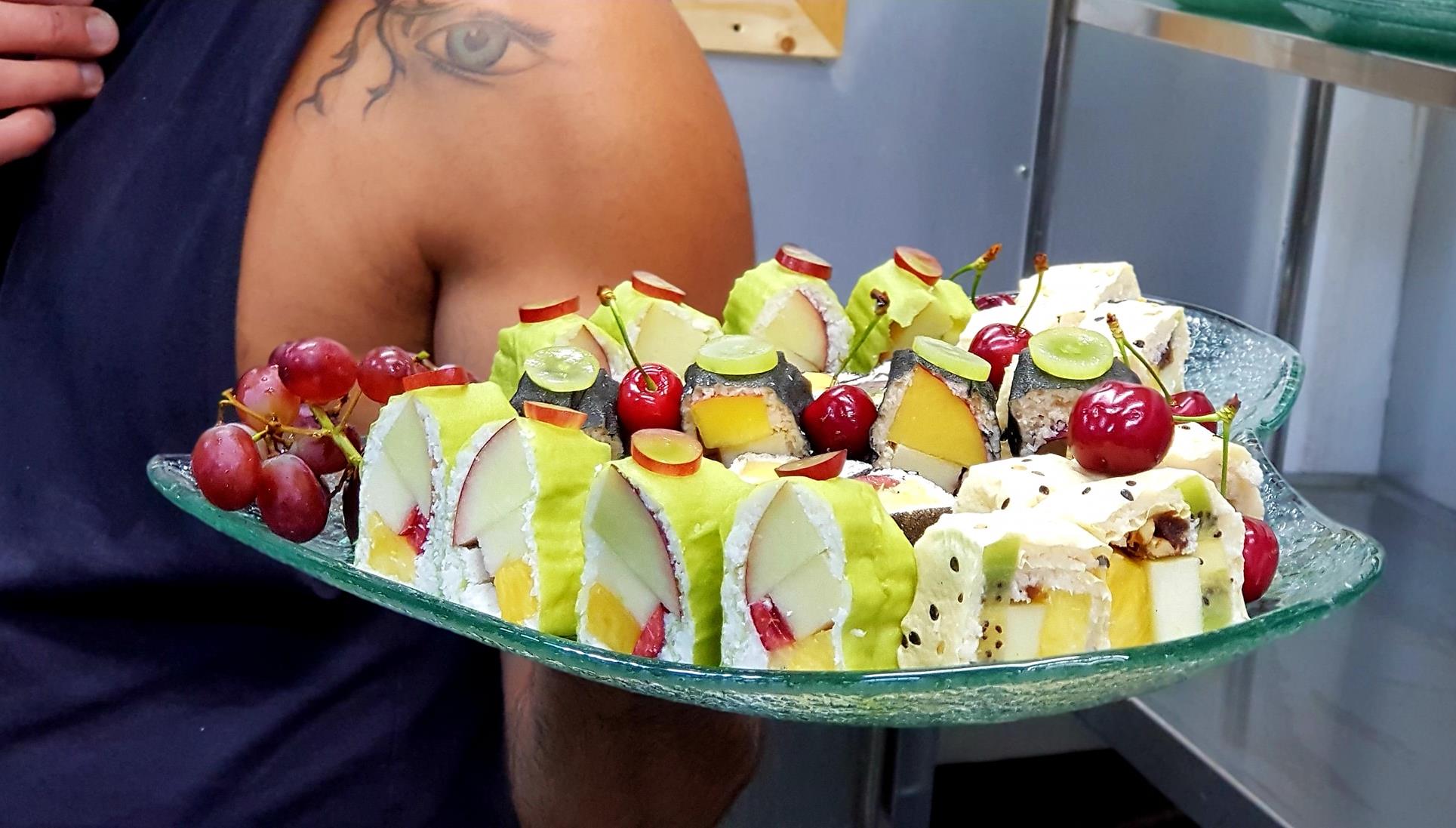 סושי לב פירות בטעמים XL - מהדורת שף