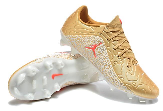 נעלי כדורגל אייר ג'ורדן Jordan Tiempo Maestro Elite זהב כתום