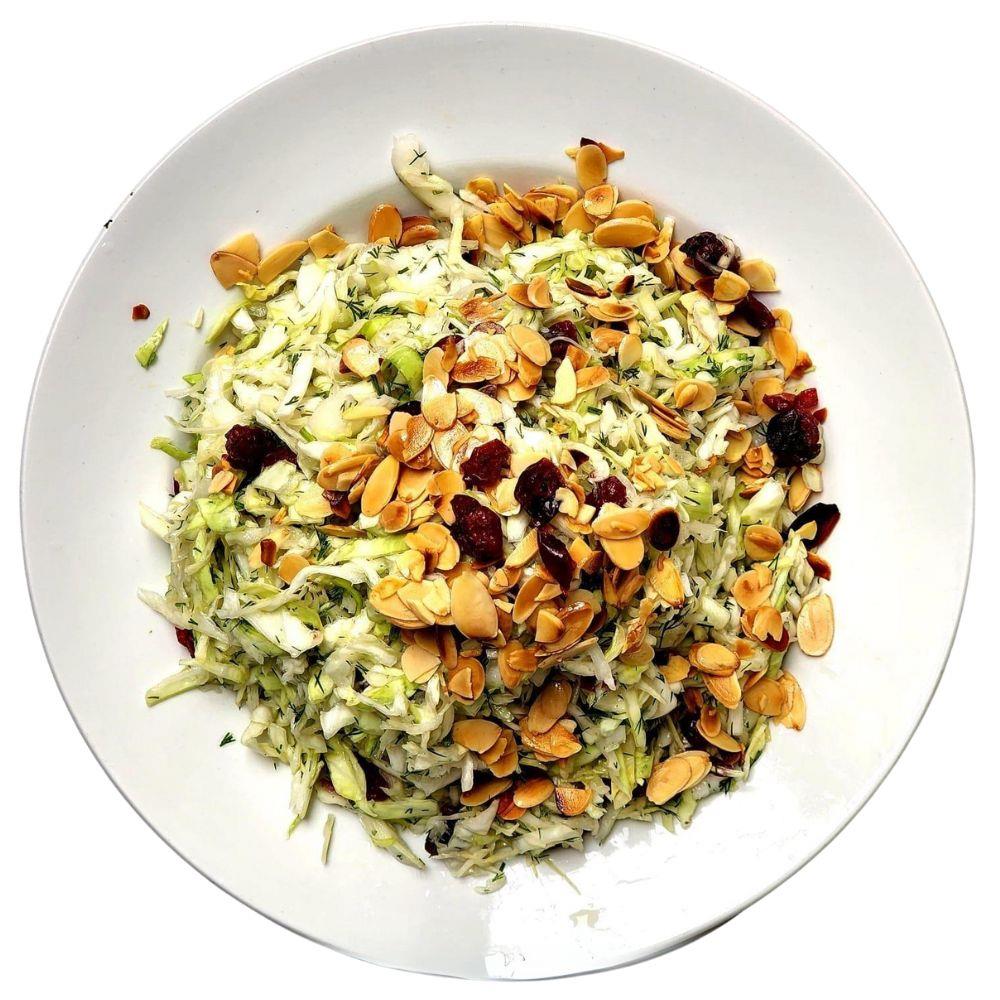 סלט כרוב וחמוציות סלט כרוב וחמוציות