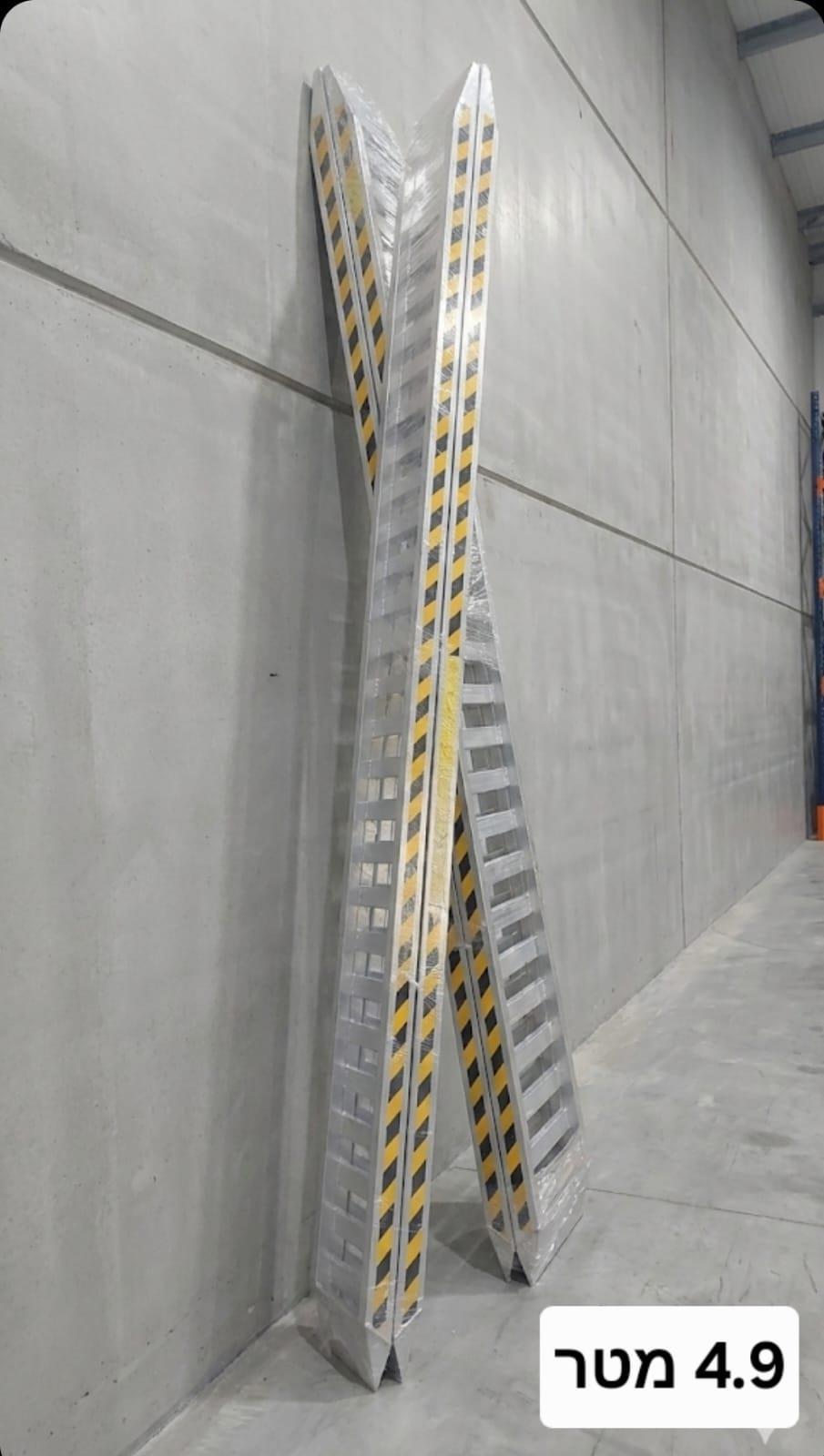 רמפות RZR ולטרקטורון 4.9 מטר אורך 45 סמ רוחב עומס עד 1.3 טון מקסימום לזוג קמפינג לייף רמפות RZR ולטרקטורון 4.9 מטר אורך 45 סמ רוחב עומס עד 1.3 טון מקסימום לזוג קמפינג לייף