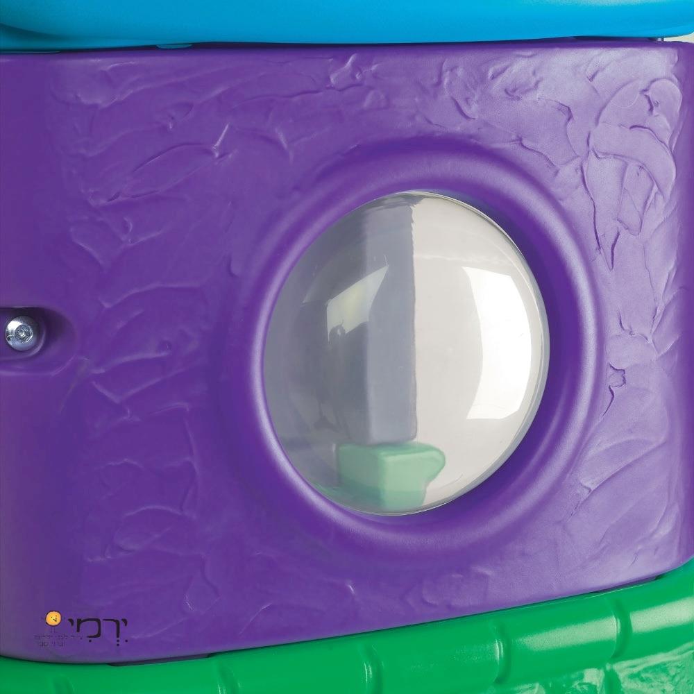 מתקן חצר לילדים מועדון עם גשר, 2 מגלשות, פינות מסתור וחלונות תצפית מתקן חצר לילדים מועדון עם גשר, 2 מגלשות, פינות מסתור וחלונות תצפית