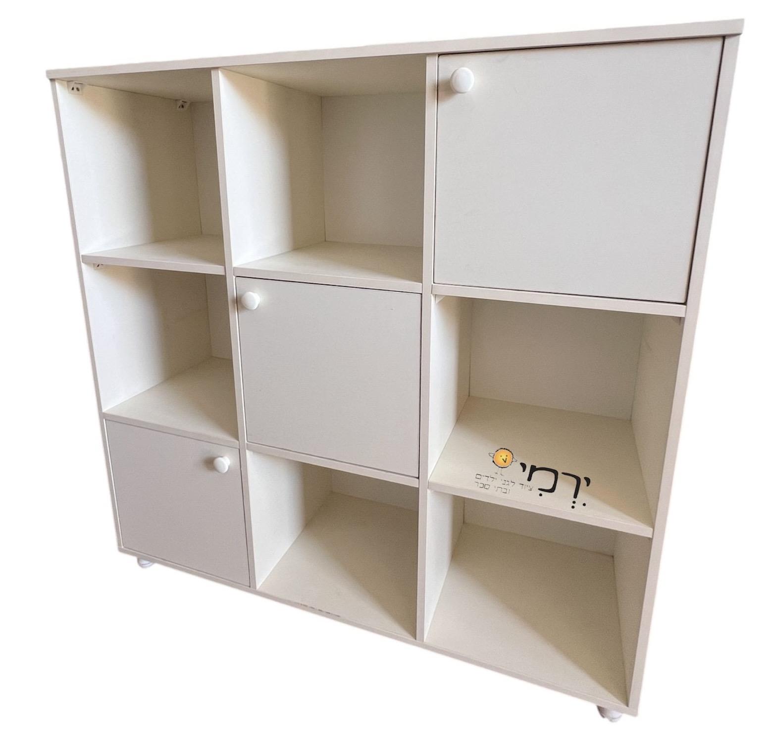 כוורת מעוצבת + דלתות
