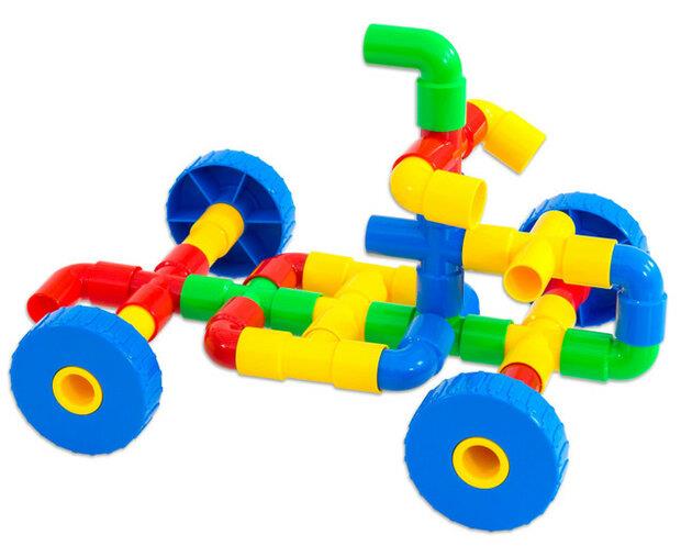 הרכבת צינורות וגלגלים במיכל