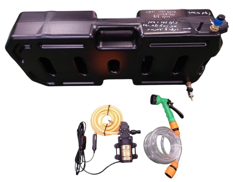 מקלחת שטח 12 וולט עם מיכל 30 ליטר להתקנה על הצד ברז נשם עליון והעתקת נקודת מילוי מעלה קמפינג לייף מקלחת שטח 12 וולט עם מיכל 30 ליטר להתקנה על הצד ברז נשם עליון והעתקת נקודת מילוי מעלה קמפינג לייף