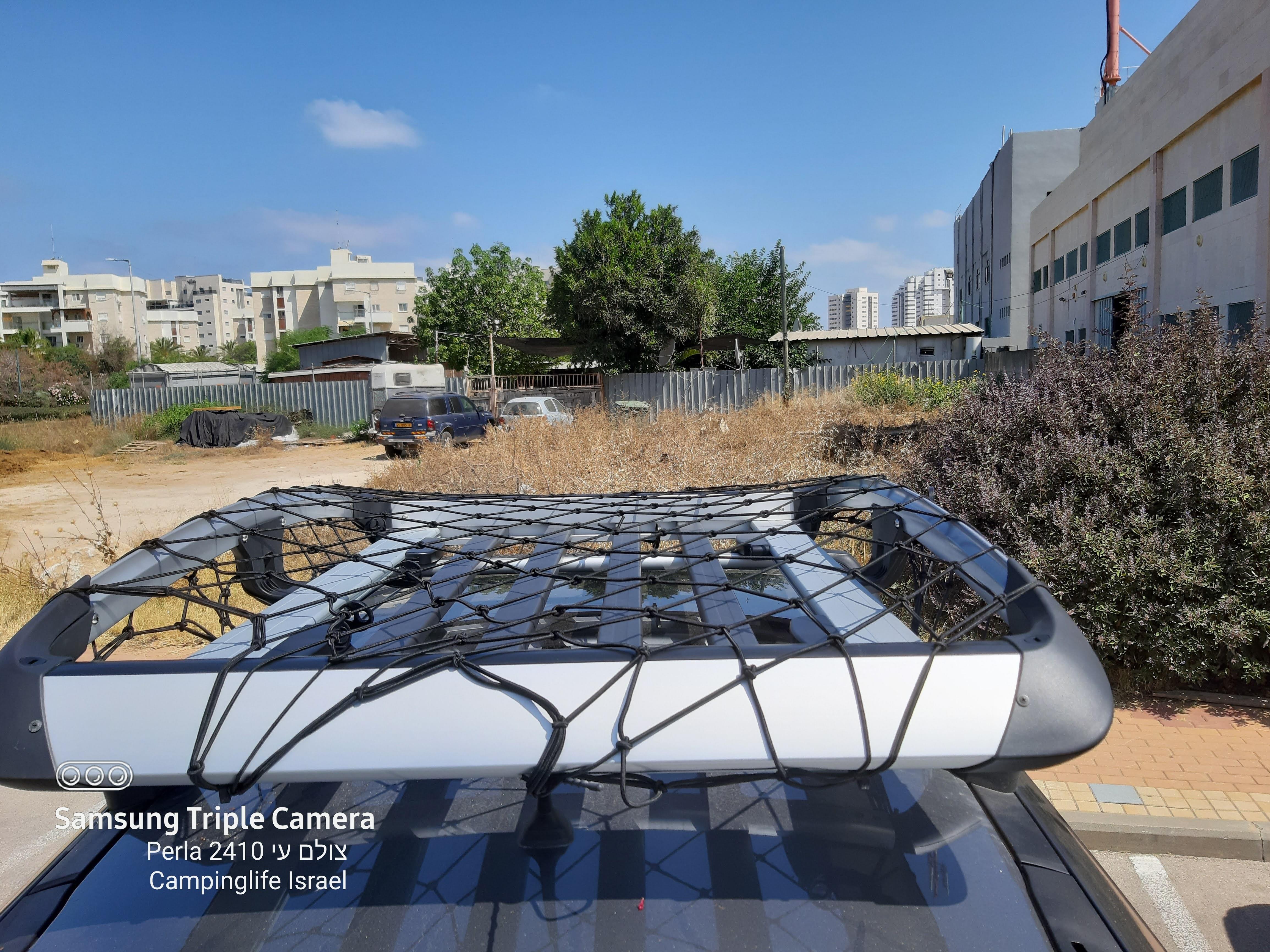 רשת להצמדה לשמירה ולקשירת מטען לגגון הרכב 1.5 מטר 50 סמ רוחב