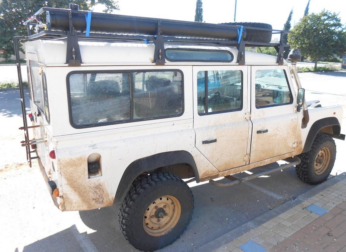 WATER-TANK-WITH-TAP-FOR-INSTALLATION-ON-A-PICKUP-TRUCK-SUV-ATV