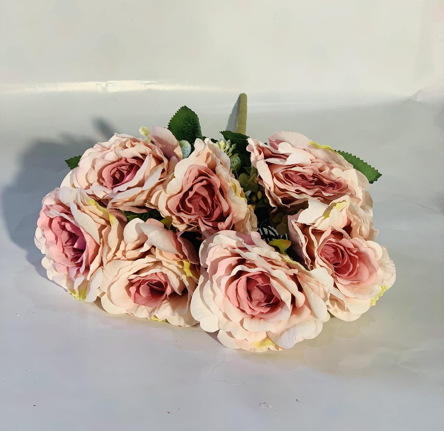 שושנים גדולים ורוד #3 2025C45