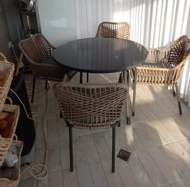 שולחן עגול + 4 כסאות אלומיניום לגינה ולמרפסת דגם מרלן