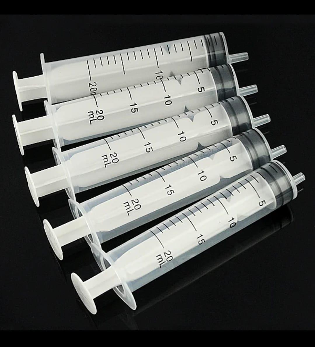 מזרק פלסטיק מ''ל 20 ML מזרק שקוף המחיר ליחידה אחת קמפינג לייף מזרק פלסטיק מ''ל 20 ML מזרק שקוף המחיר ליחידה אחת קמפינג לייף