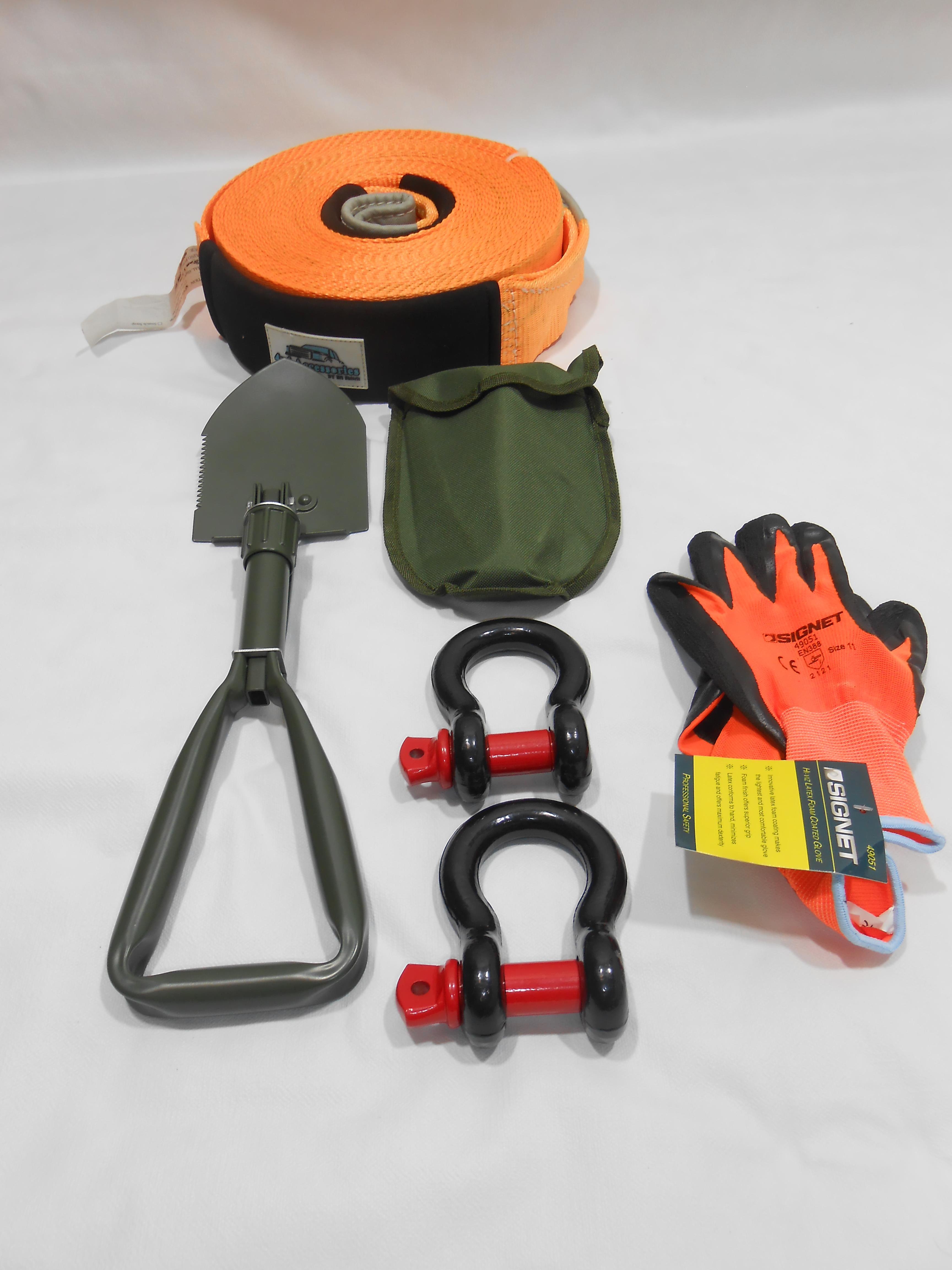 ערכת חילוץ 4X4 כולל תיק רצועה 20 מ' 8 טון צבע כתום את חפירה  שחור בלבד שאקלים 8\5 וכפפות