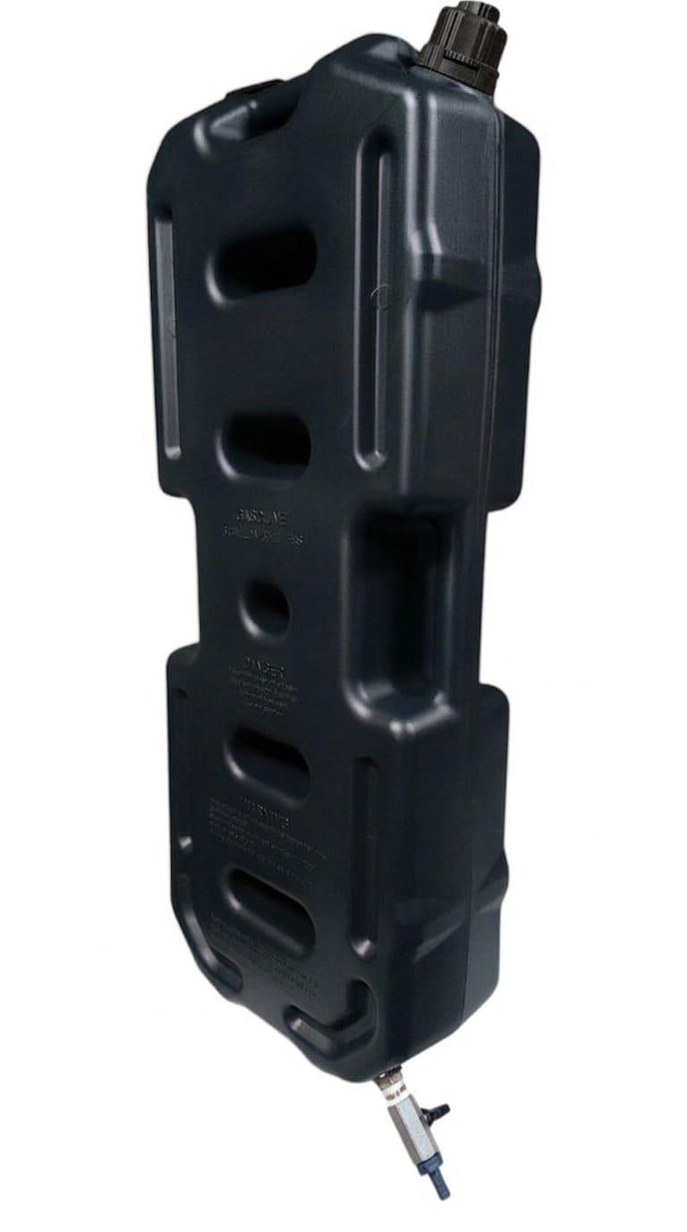 מיכל 30 ליטר עם ברז ריקון תחתון המיכל שטוח צבע שחור המחיר ליחידה אחת קמפינג לייף