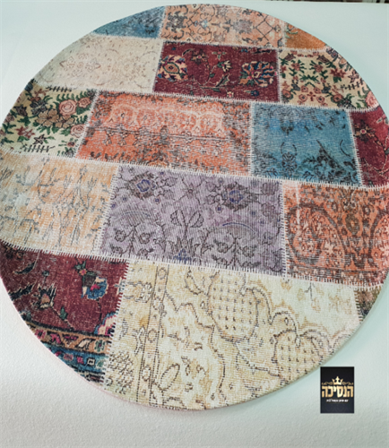 שטיח מודפס צבעוני  עגול דמויי טלאים