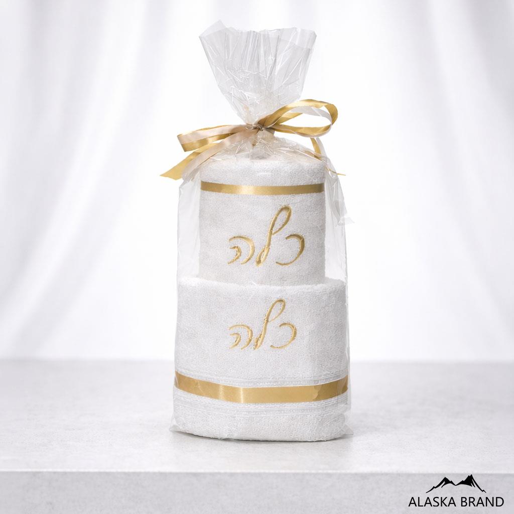 מארז מגבת פנים ומגבת גוף דגם "חינה" | צבע זהב מארז מגבת פנים ומגבת גוף דגם "חינה" | צבע זהב