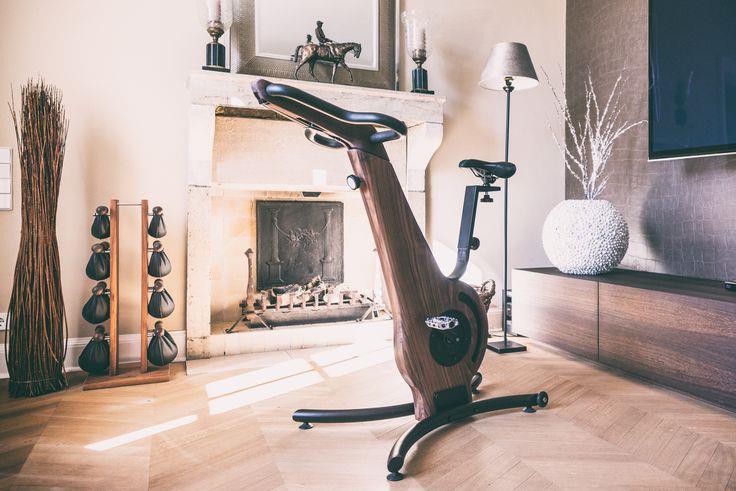 קלות הניידות ושטח האחסון המינימלי של אופני אימון הכושר מאפשרים להציב את המכשיר בכל חלל וחדר בבית, במשרד בסטודיו או חדר הכושר