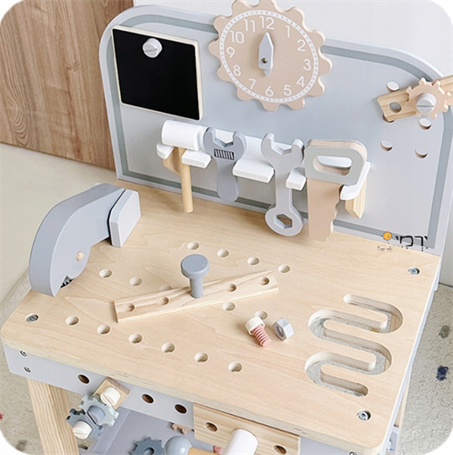 שולחן הברגות + אביזרים מעץ איכותי