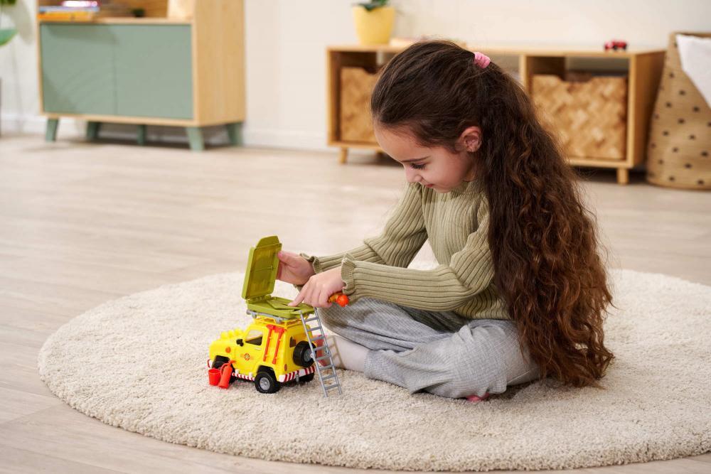 סמי הכבאי - ג'יפ חילוץ והצלה 4X4 כולל דמויות ואוהל בגג