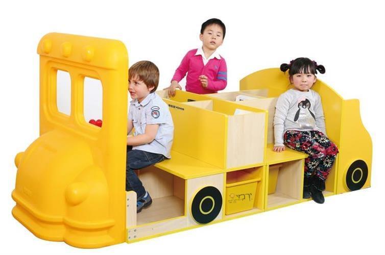 ספריית ג'אמבו דגם אוטובוס + פינות ישיבה + כוורות אחסון
