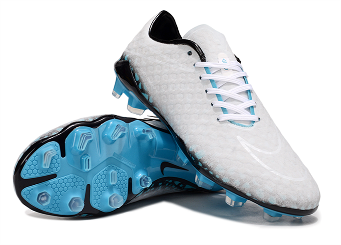 נעלי כדורגל Nike Hypervenom phantom לבן תכלת