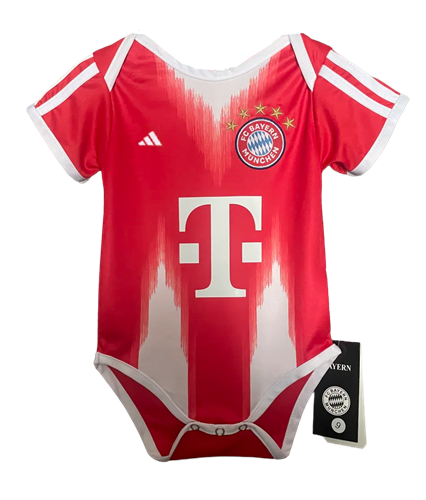 באיירן מינכן חליפת תינוקות