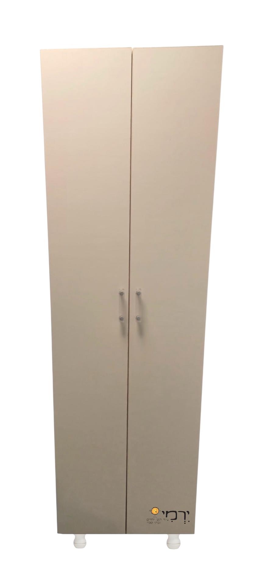 ארון שירות + מדפים
