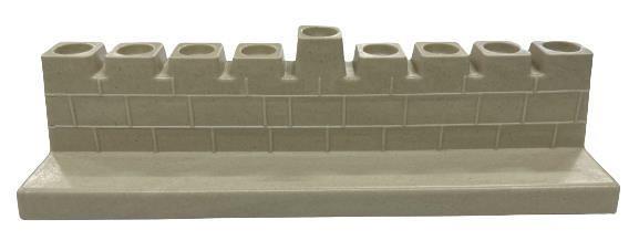 חנוכיה במבוק דגם כותל