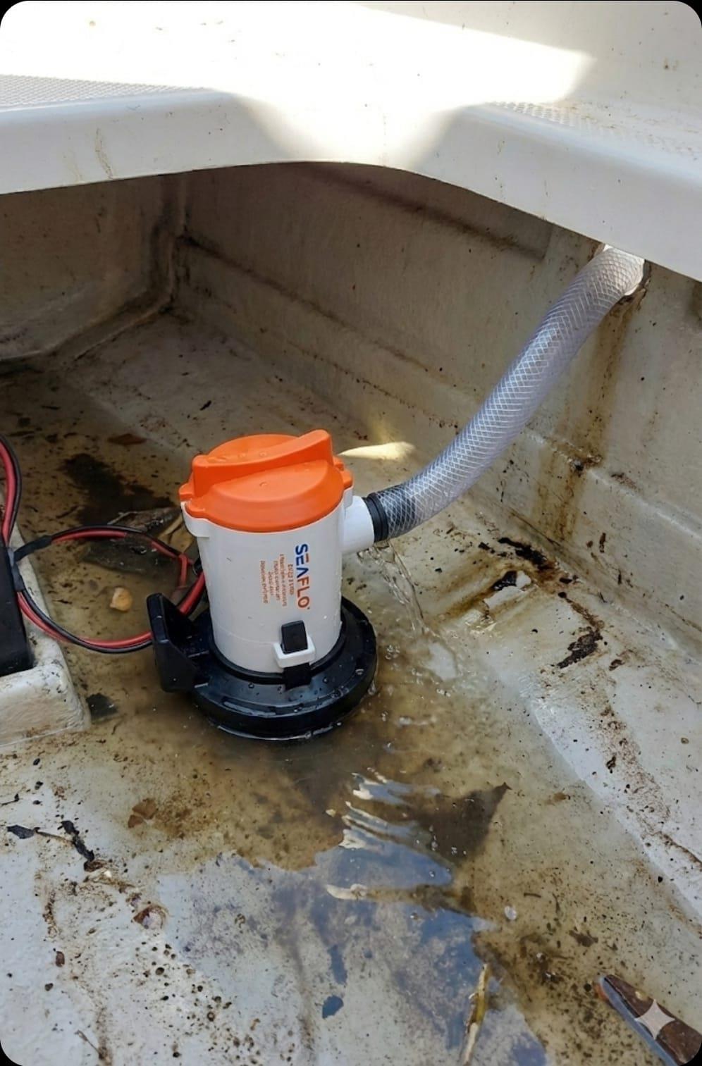 משאבת מים SEAFLO לסירה משאבה חשמלית SEAFLO BILGE PU 800 וולט 12 קמפינג לייף