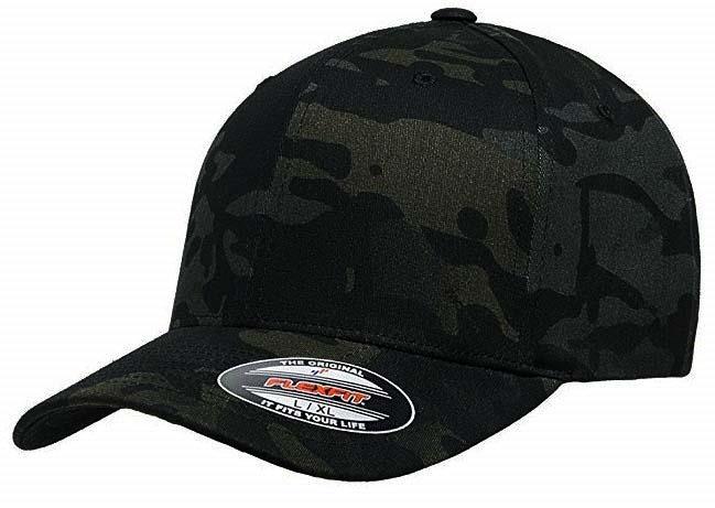 כובע איכותי במיוחד דגם FLEXFIT + רקמה אישית | צבע שחור צבאי