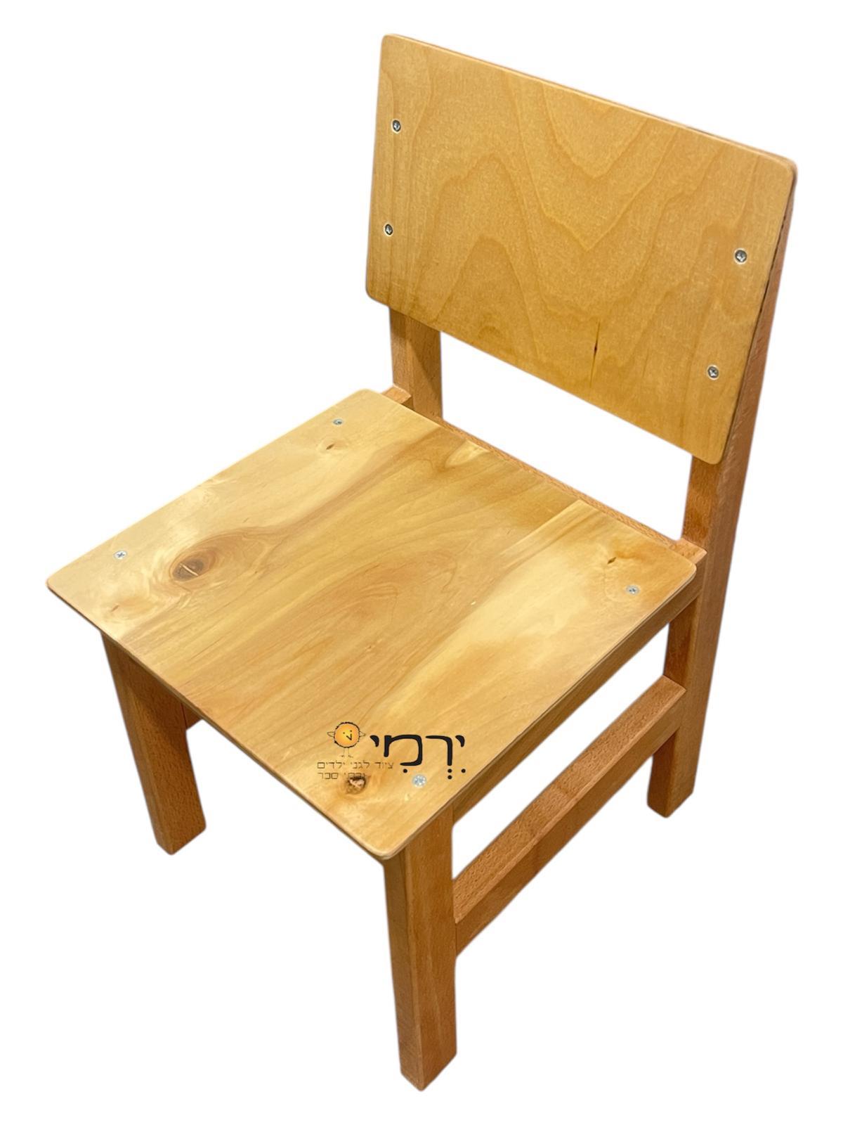 כיסא עץ טבעי רגלי בוק כיסא עץ טבעי רגלי בוק