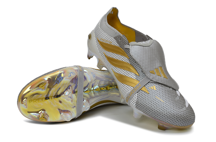 נעלי כדורגל אדידס Adidas Predator אפור זהב
