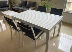 שולחן לגינה ולמרפסת נפתח אלומיניום טופ אלומיניום 1.40-2.80 + 4 כסאות צבע לבן